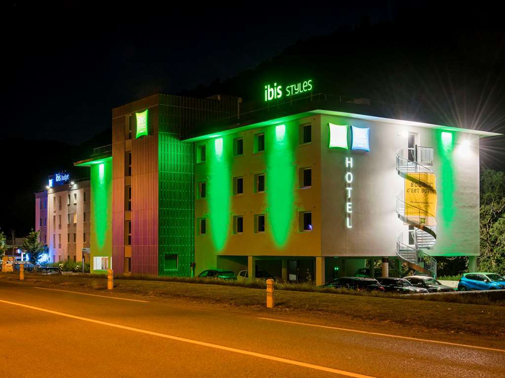 Ibis Styles Sallanches Pays Du Mont-Blanc Exterior photo